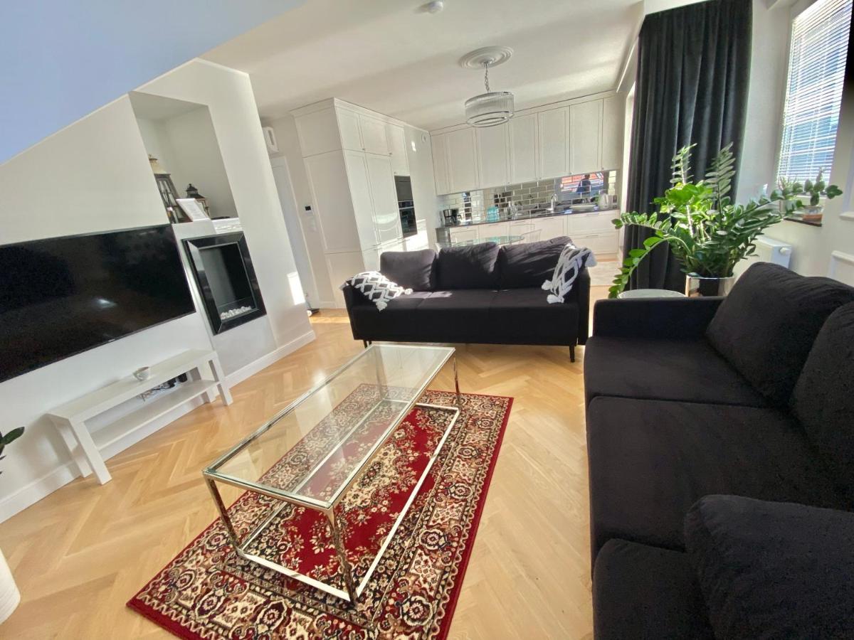Szafarnia Delux Apartment *