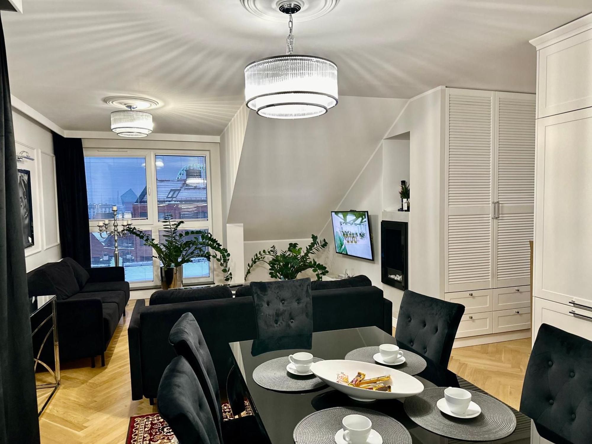 Szafarnia Delux Apartment *